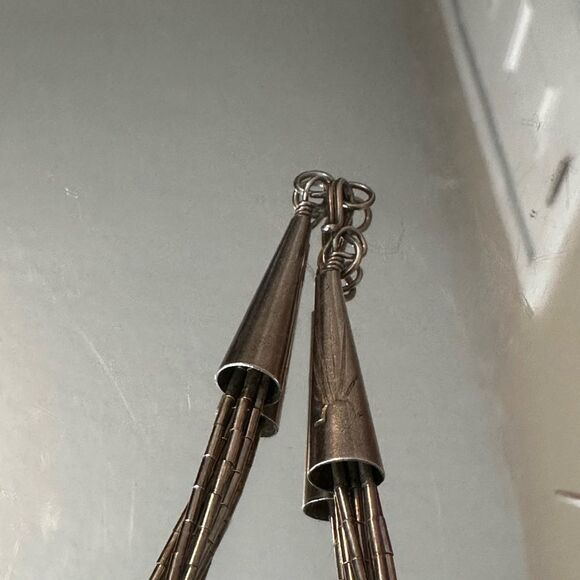 Carolyn Pollack Navajo vtg Sterling Silver Coral 5 strand liquid silver necklace - Picture 4 of 6